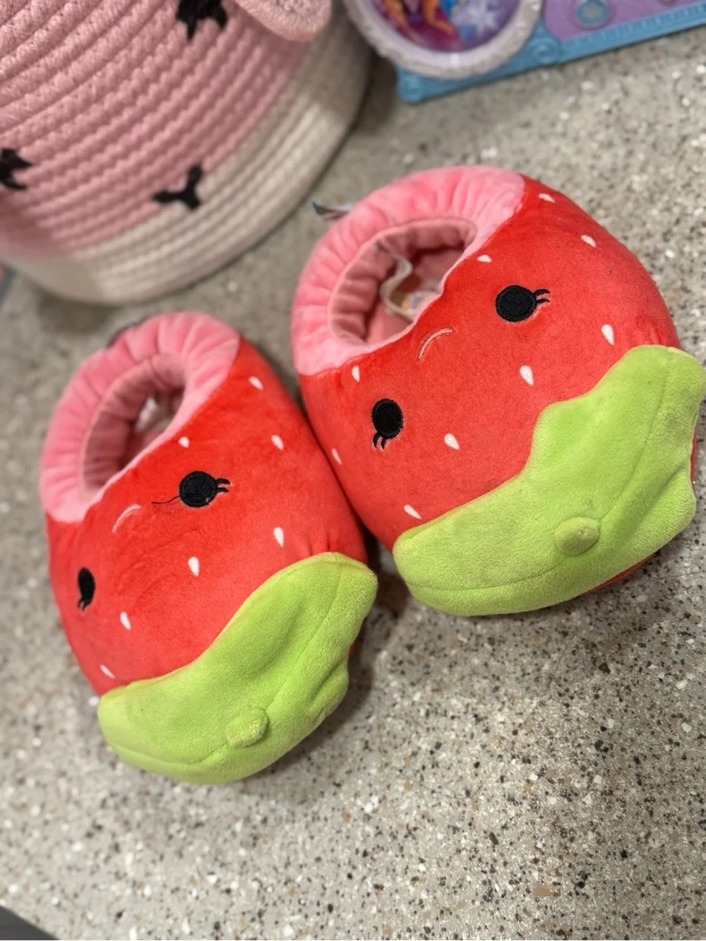Squishmallows Kids Strawberry Plush Slippers - Red, Pink & Green